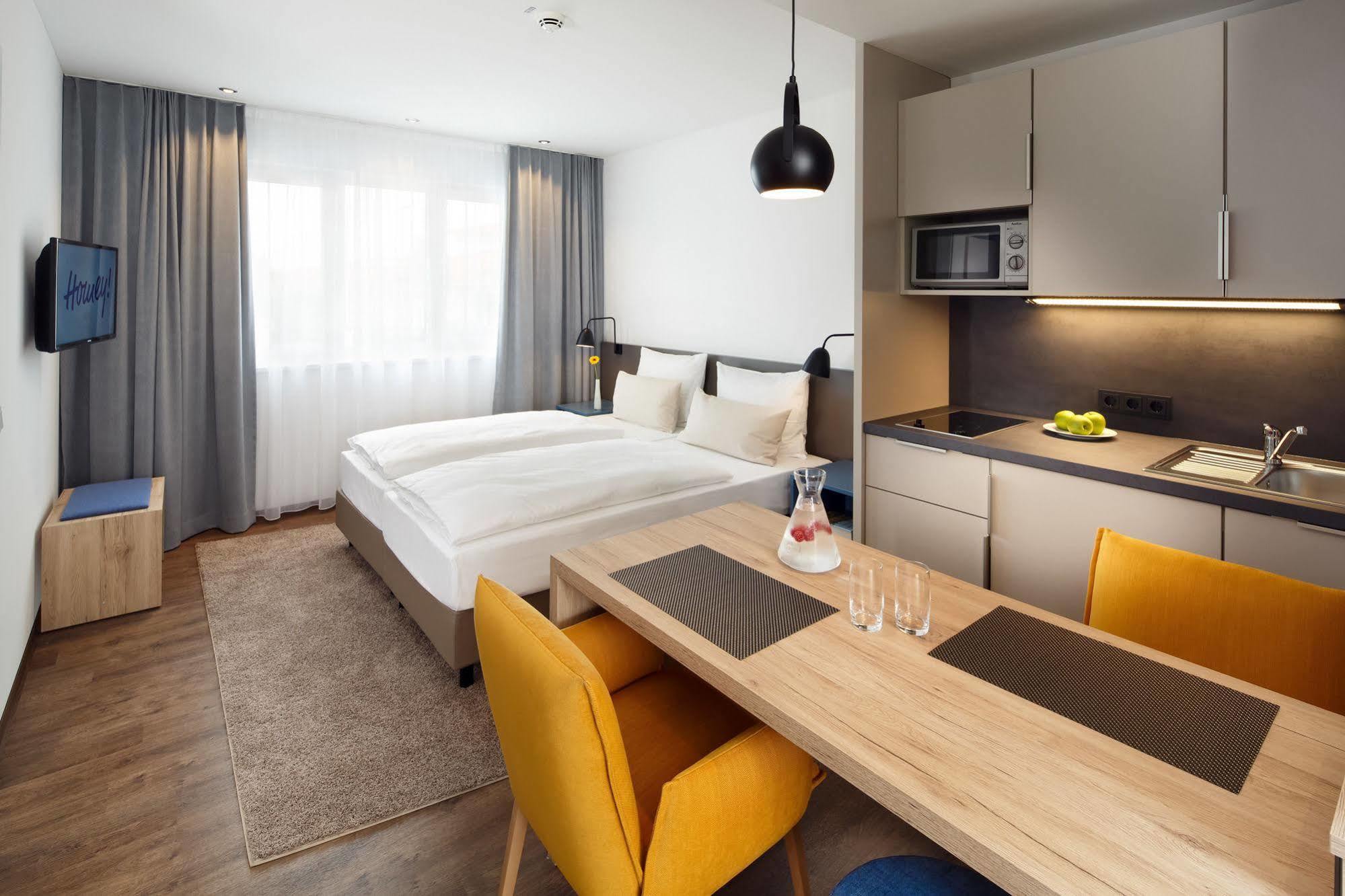 Homey! Hotel Regensburg Dış mekan fotoğraf